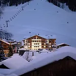 Salzburger Hof זאוכנסי
