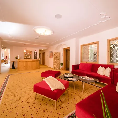 Salzburger Hof Hotel 4*