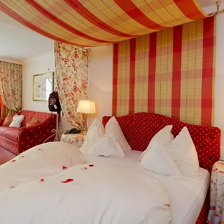 Hotel Salzburger Hof 4*