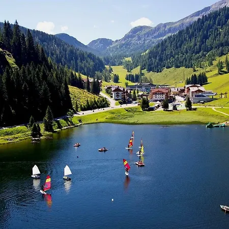 Salzburger Hof Hotel 4*