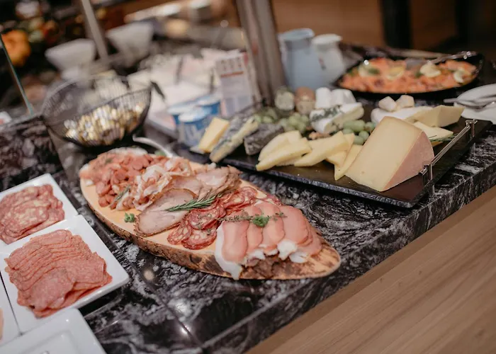酒店 Salzburger Hof 4*