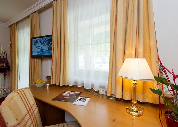 Salzburger Hof 4* 扎奥岑湖